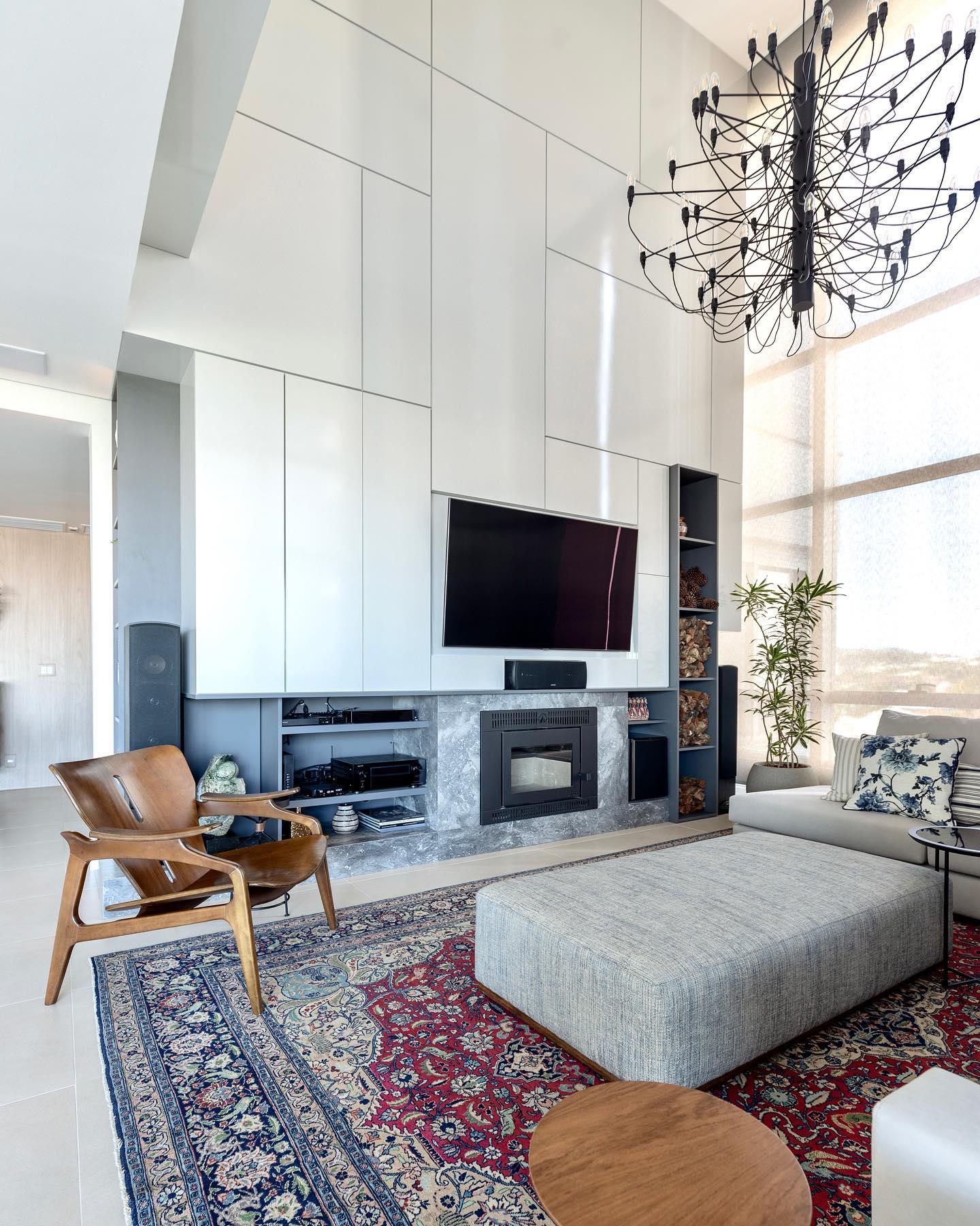 Image hover effect image