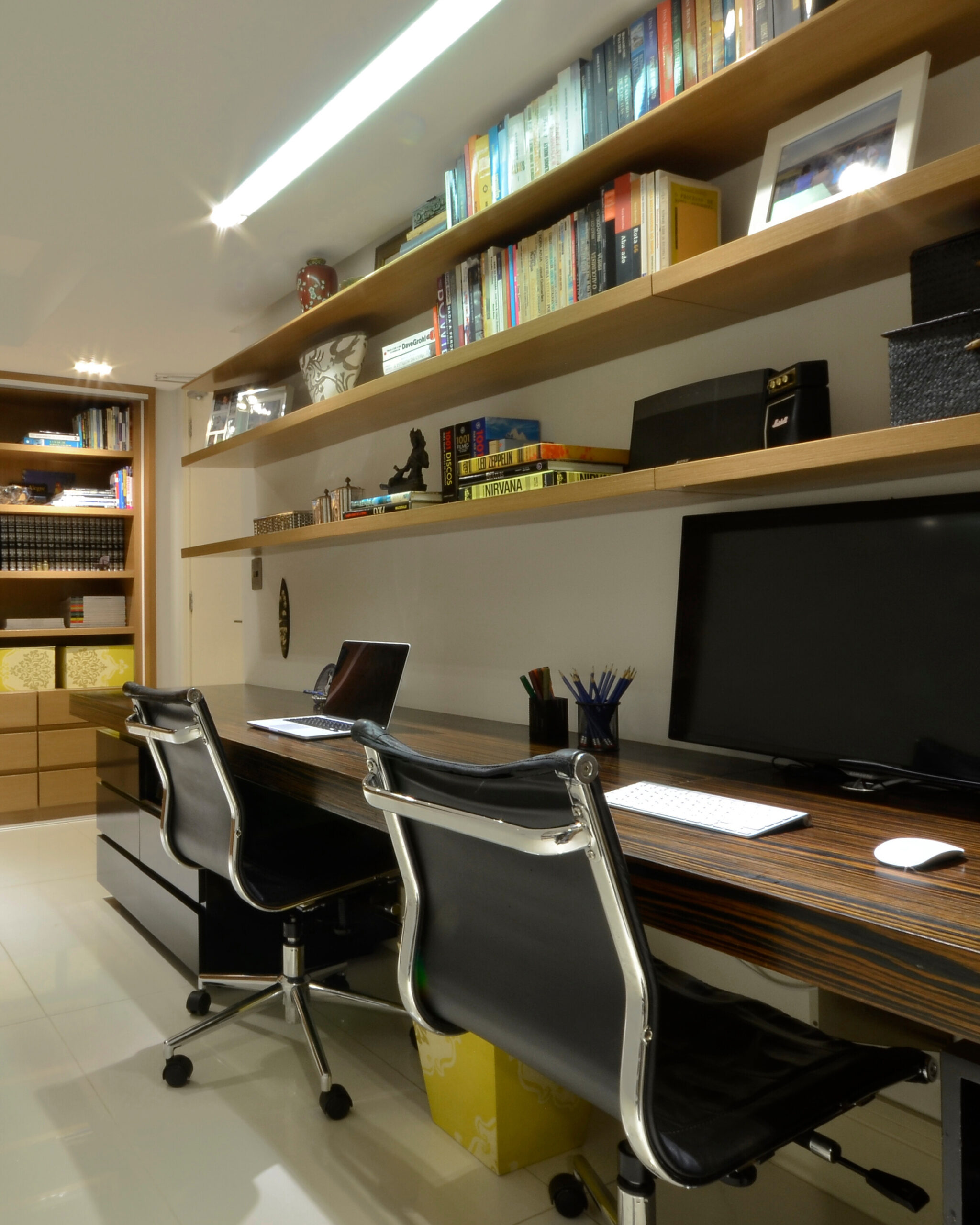 Image hover effect image